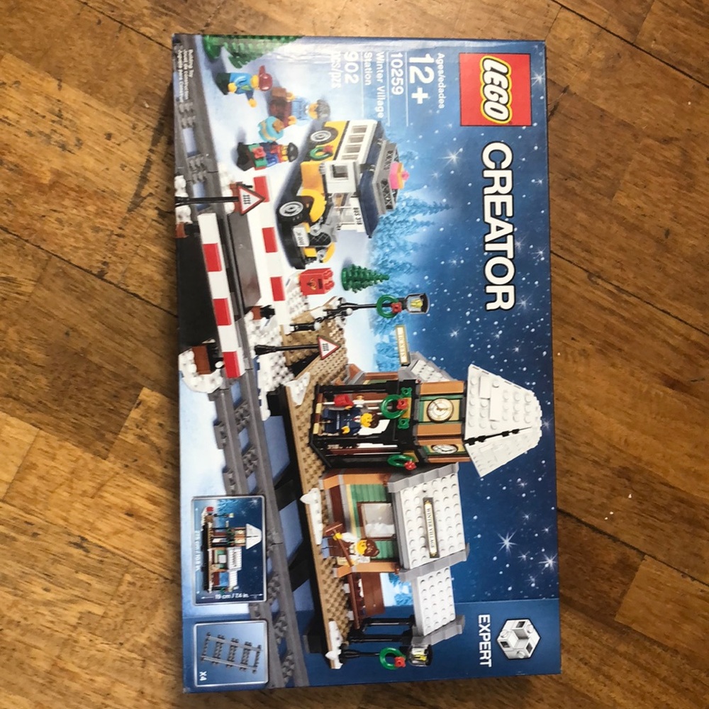 Lego Winter Village Station #10259